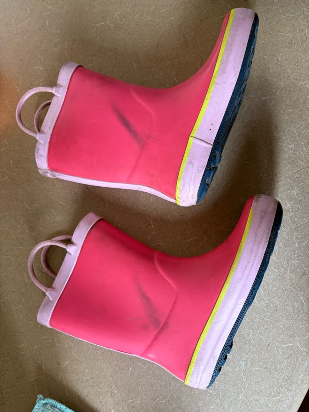 Cat & Jack Pink Kids Rain Boots with Yellow Accent size 10